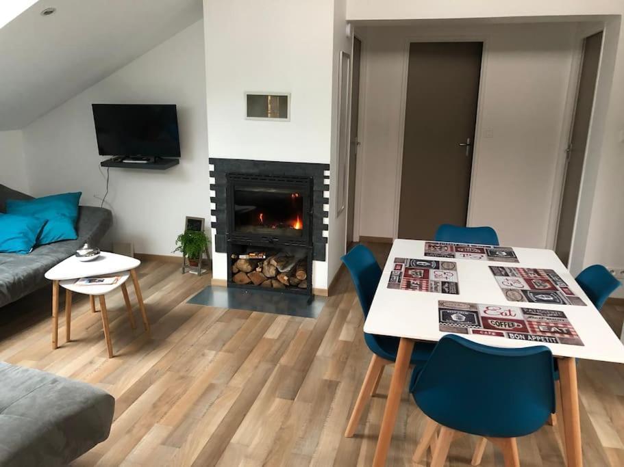 Appart' Terrasse Vue Exceptionnelle 1Er Etage Монбельяр Экстерьер фото